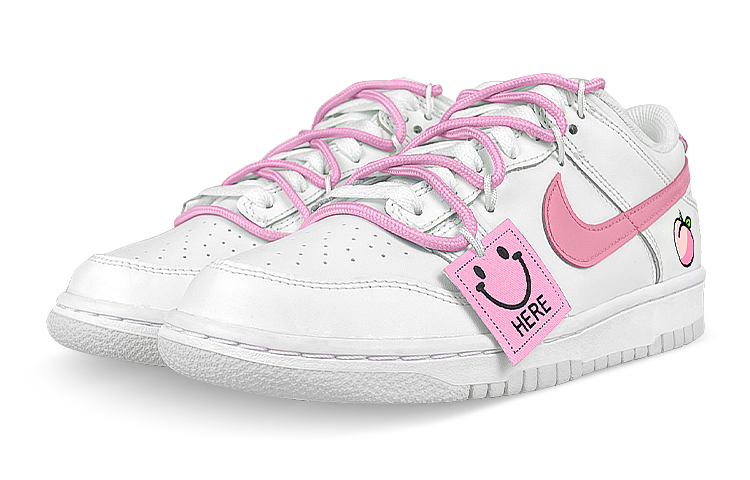 Lookbook 【客製化球鞋】 Nike Dunk 低筒 解構 雙鞋帶 笑臉布貼 桃子 襪子 禮盒 低筒 滑板鞋 男款 白粉