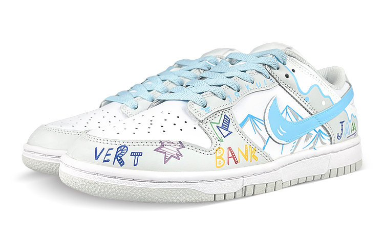 Lookbook 【定制球鞋】Nike Dunk Low Photon Dust 手繪 噴繪 塗鴉 雪山 流淌 滑板 滑雪 字母 板鞋 男女同款 白灰藍