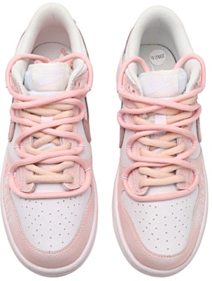 나이키 덩크 로우 '핑크 버니' (커스텀) DH9765-100(TeamThree-女款兔子粉白) Shop 나이키 덩크 로우 '핑크 버니' (커스텀) DH9765-100(TeamThree-女款兔子粉白)