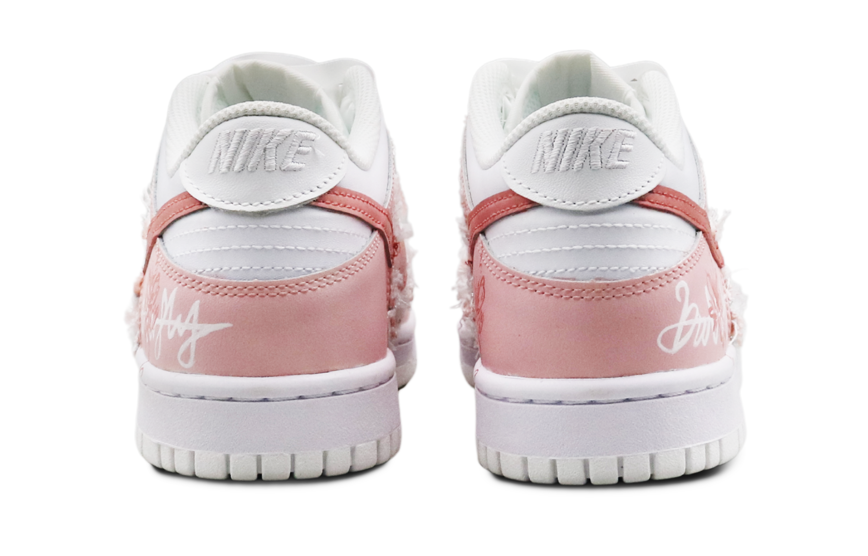 Purchase 【訂製球鞋】 Nike Dunk 低筒 粉蝴蝶 氣質女孩 輕奢簡約 縫紉工藝 漸變色 絲綢鞋帶 低筒 板鞋 GS 淡粉色