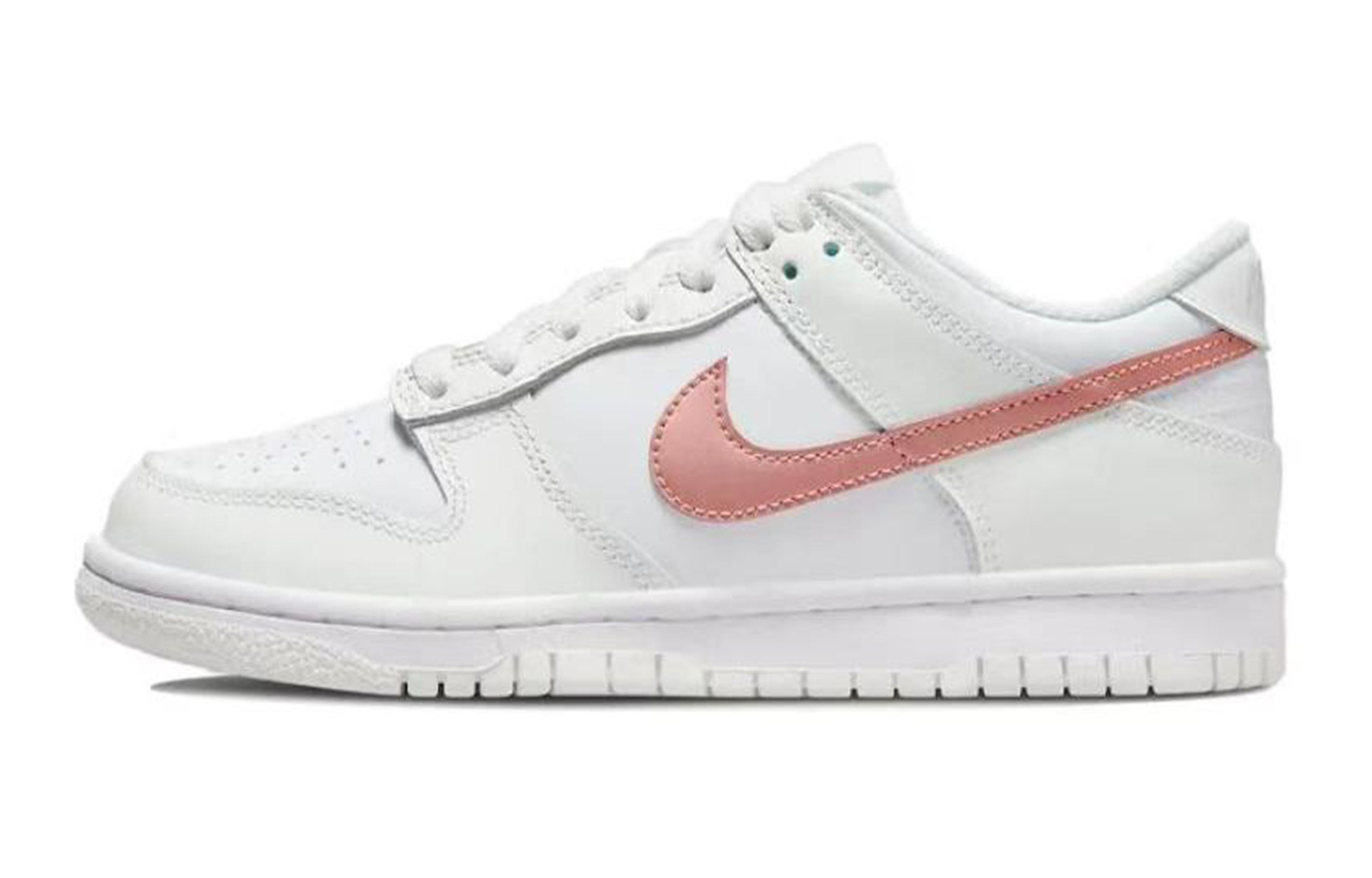 Details for 【訂製球鞋】 Nike Dunk 低筒 粉蝴蝶 氣質女孩 輕奢簡約 縫紉工藝 漸變色 絲綢鞋帶 低筒 板鞋 GS 淡粉色