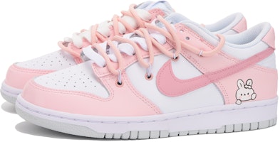 【訂製球鞋】Nike Dunk Low 解構 兔子 街頭 低筒 滑板鞋 GS 粉紅色 Lookbook 【訂製球鞋】Nike Dunk Low 解構 兔子 街頭 低筒 滑板鞋 GS 粉紅色