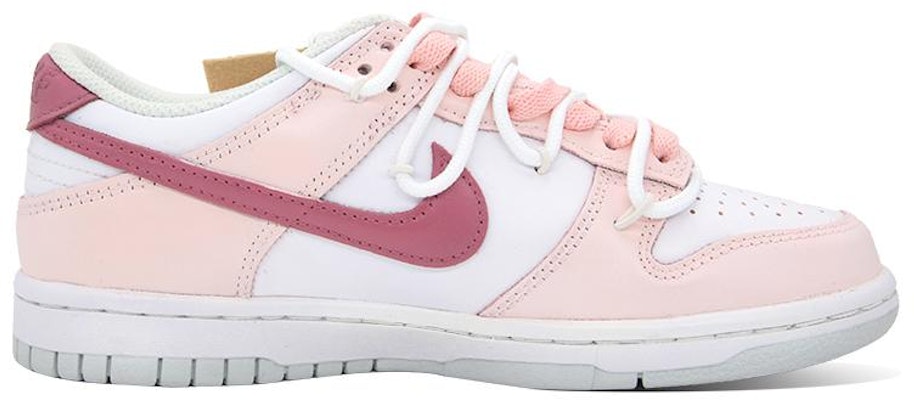 나이키 덩크 로우 '핑크 그래피티 하트' (커스텀) DH9765-102(Team175-LOVE) Lookbook 나이키 덩크 로우 '핑크 그래피티 하트' (커스텀) DH9765-102(Team175-LOVE)