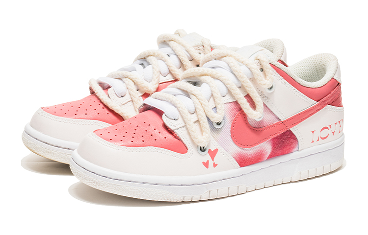 Lookbook 나이키 덩크 로우 '핑크 그래피티 하트' (커스텀) DH9765-100(TeamB-女款粉红爱心)
