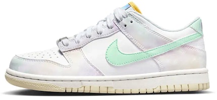 ナイキダンクロー『ピンクパープルサイケデリックペイズリー』カスタムシューズ FJ7707-131(Team62-星空腰果花) Sizing ナイキダンクロー『ピンクパープルサイケデリックペイズリー』カスタムシューズ FJ7707-131(Team62-星空腰果花)