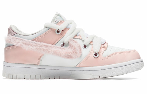 【定制球鞋】Nike Dunk Low 野鶴製造 解構雙鞋帶 小狐狸 毛絨鉤子 櫻花 禮盒 低幫 板鞋 GS 粉白 Order 【定制球鞋】Nike Dunk Low 野鶴製造 解構雙鞋帶 小狐狸 毛絨鉤子 櫻花 禮盒 低幫 板鞋 GS 粉白