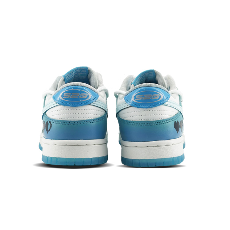 Shop 나이키 덩크 로우 '픽셀 러브' (커스텀) FN3433-141（Team97-像素爱情）