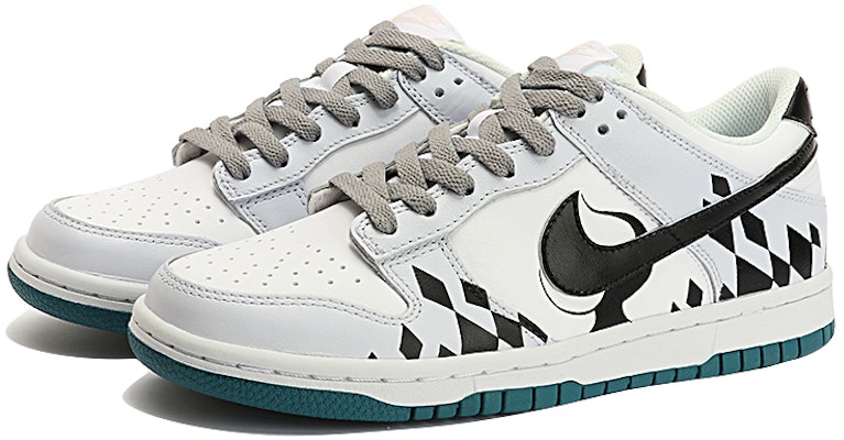 【訂製球鞋】 Nike Dunk 低筒 像素黑桃 撲克 簡約 馬賽克 小眾百搭 休閒 低筒 滑板鞋 GS 黑灰 Lookbook 【訂製球鞋】 Nike Dunk 低筒 像素黑桃 撲克 簡約 馬賽克 小眾百搭 休閒 低筒 滑板鞋 GS 黑灰