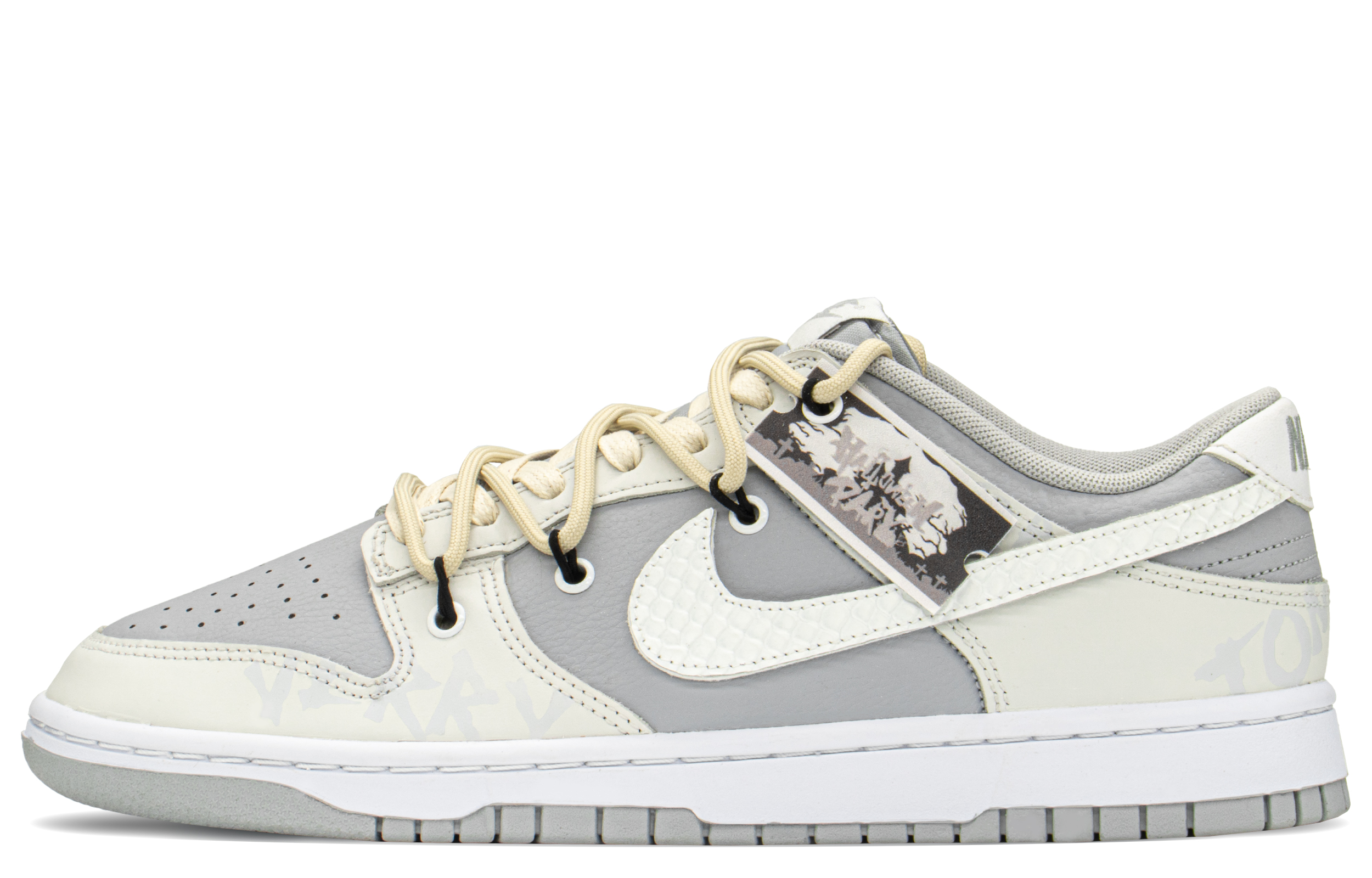 Buy [Zapatillas Personalizadas] Nike Dunk Low 'Gris Desestructurado Divertido' DJ6188-003(TeamA-DK搞怪)