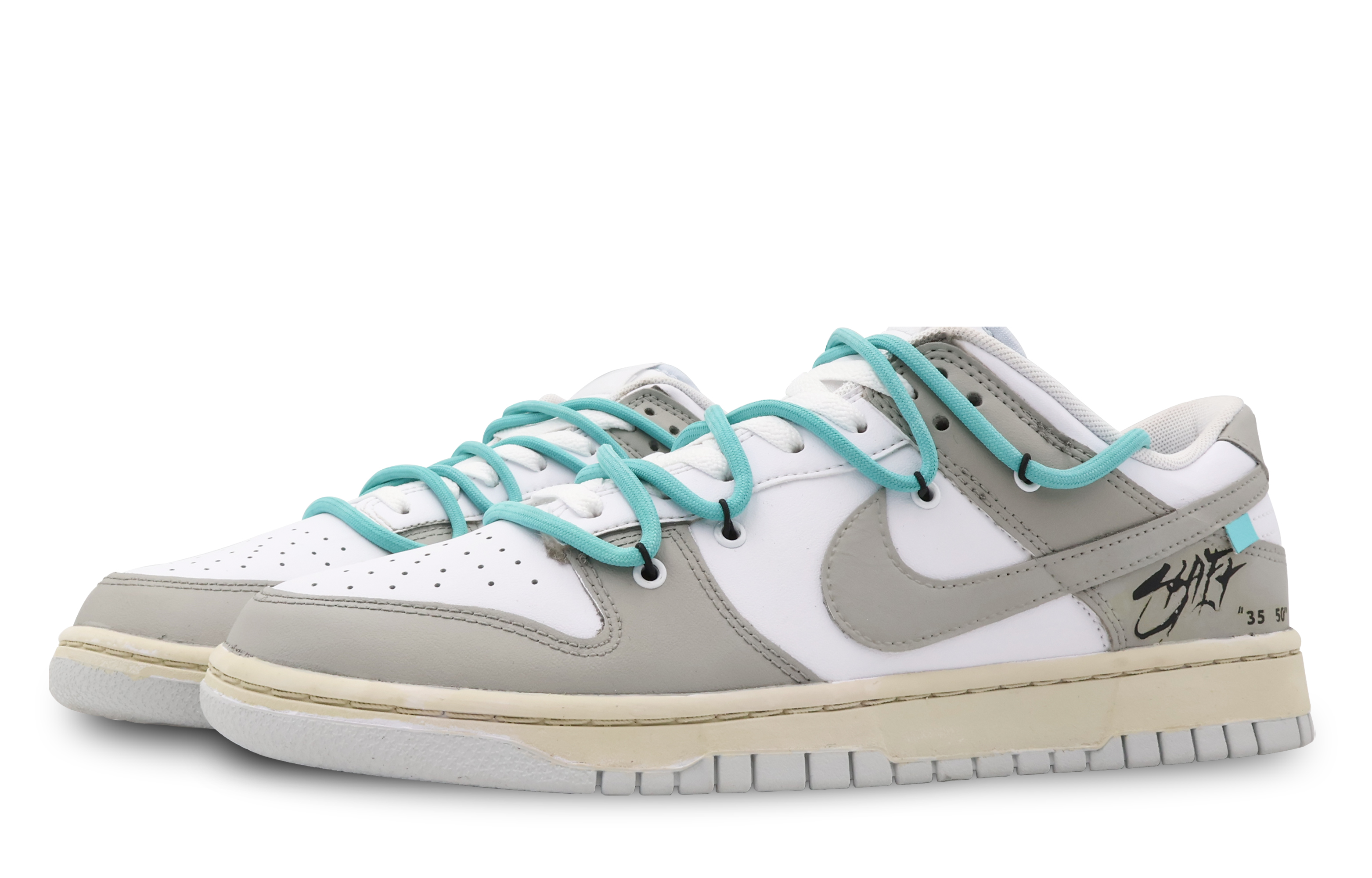 Shop 【定製球鞋】Nike Dunk Low SHIFT轉移 林蔭路少數高級 簡約 百搭 低筒 板鞋 GS 灰白