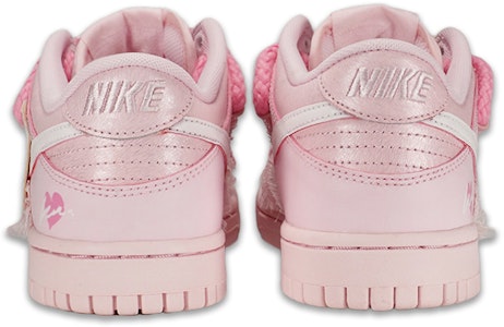 【定制球鞋】 Nike Dunk Low Prism Pink 聖誕節主題 粉色 愛心 甜酷辣妹牛仔 休閒 低幫 板鞋 GS 櫻花粉 Purchase 【定制球鞋】 Nike Dunk Low Prism Pink 聖誕節主題 粉色 愛心 甜酷辣妹牛仔 休閒 低幫 板鞋 GS 櫻花粉
