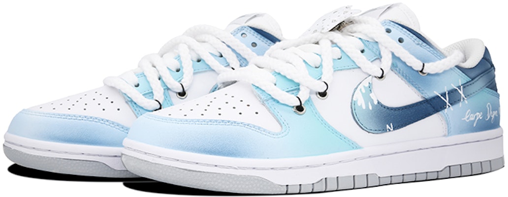 【カスタムシューズ】ナイキ ダンク ロー 'ピュアプラチナム ブルー-ホワイト' DV0831-101(Team73-陷入云端男款) Lookbook 【カスタムシューズ】ナイキ ダンク ロー 'ピュアプラチナム ブルー-ホワイト' DV0831-101(Team73-陷入云端男款)