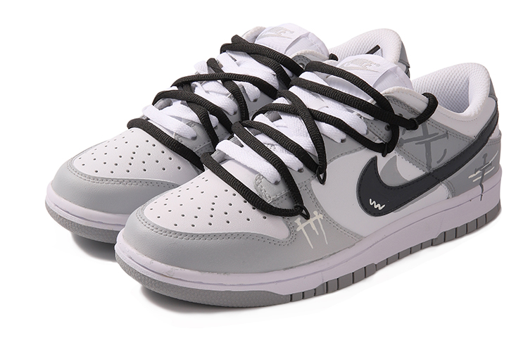 Lookbook ナイキ ダンク ロー "プラチナクルセイダー" (Nike Dunk Low "Platinum Crusader") DV0831-101(Team77-十字军）