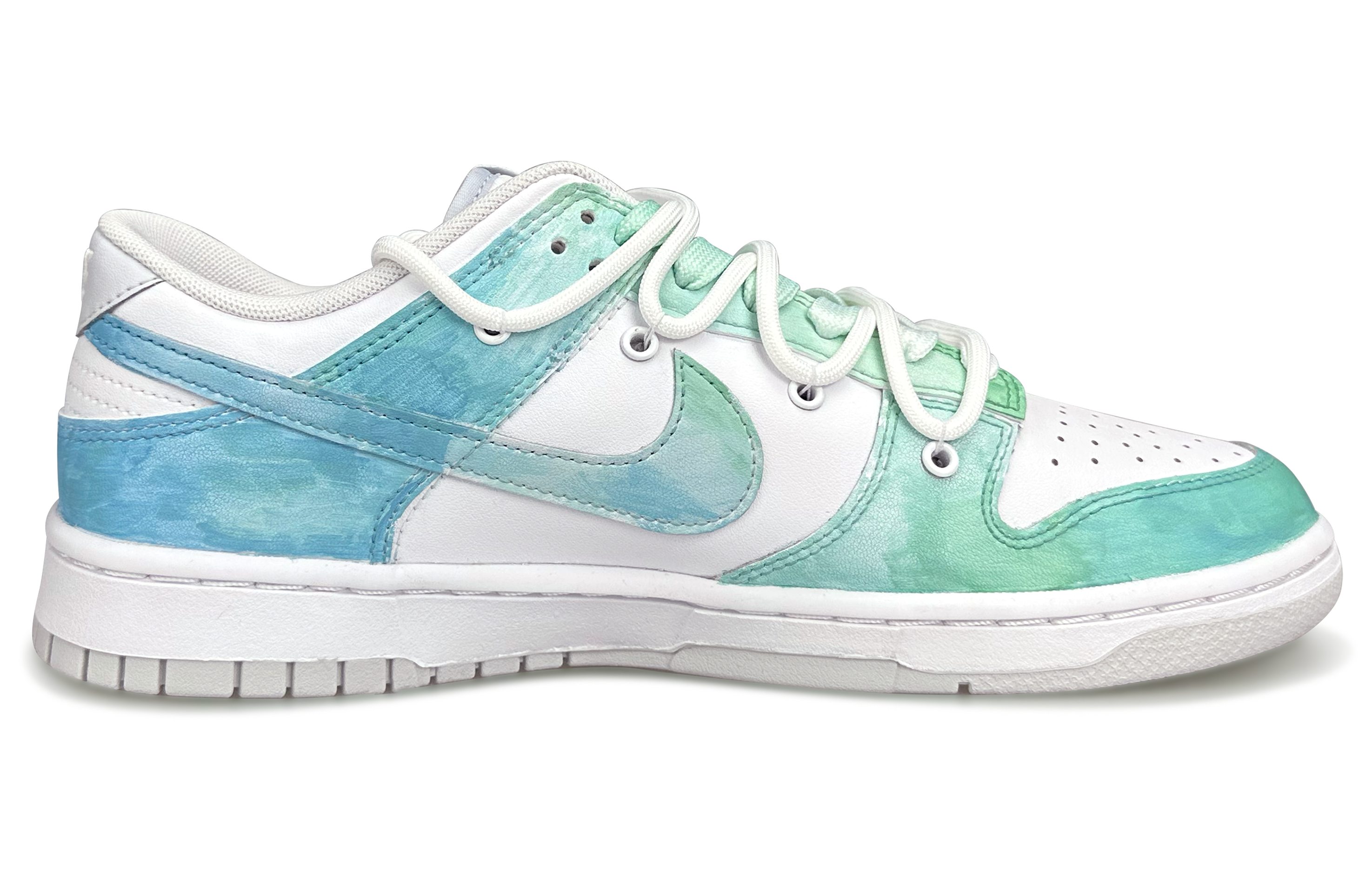 Lookbook [定制鞋款] 耐克Dunk低帮‘纯铂金翡翠拆解’ DV0831-101(Team79-男款只此青绿)