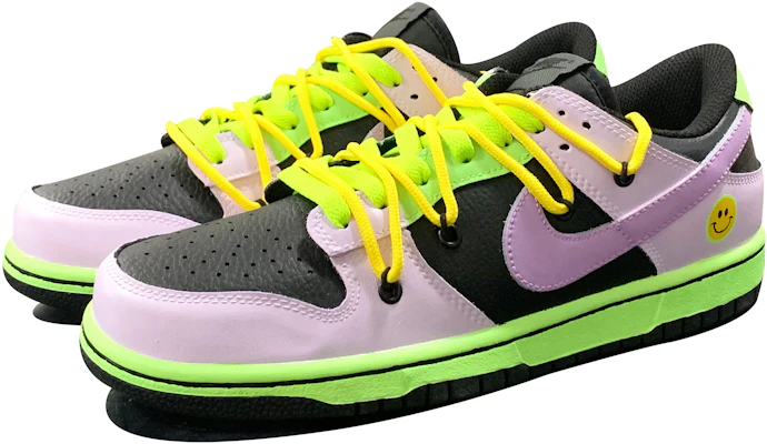 【定制鞋款】耐克Dunk Low‘紫绿荧光涂鸦’ DH9765-002(TeamD-GS款荧光普照) Lookbook 【定制鞋款】耐克Dunk Low‘紫绿荧光涂鸦’ DH9765-002(TeamD-GS款荧光普照)