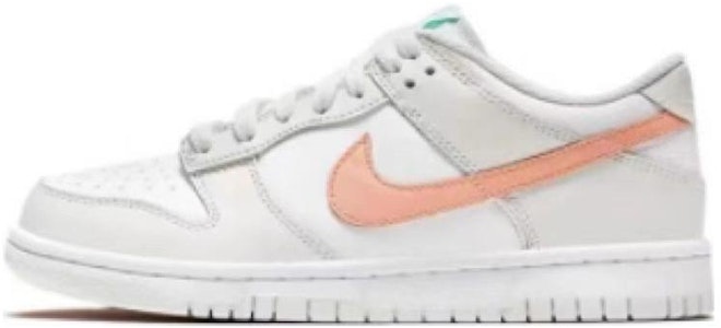 【訂製球鞋】Nike Dunk Low 字體 愛心掛鏈 復古 做舊 解構風 低幫 板鞋 GS 紫白灰 Sizing 【訂製球鞋】Nike Dunk Low 字體 愛心掛鏈 復古 做舊 解構風 低幫 板鞋 GS 紫白灰