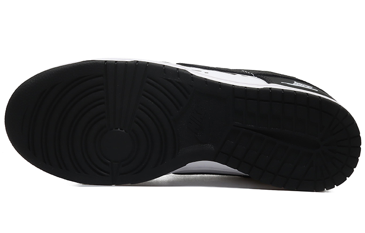 Purchase [Kasut Custom] Nike Dunk Low ‘Racing World Hitam Putih’ CW1590-100(Team10-赛车世界女黑白-QD)