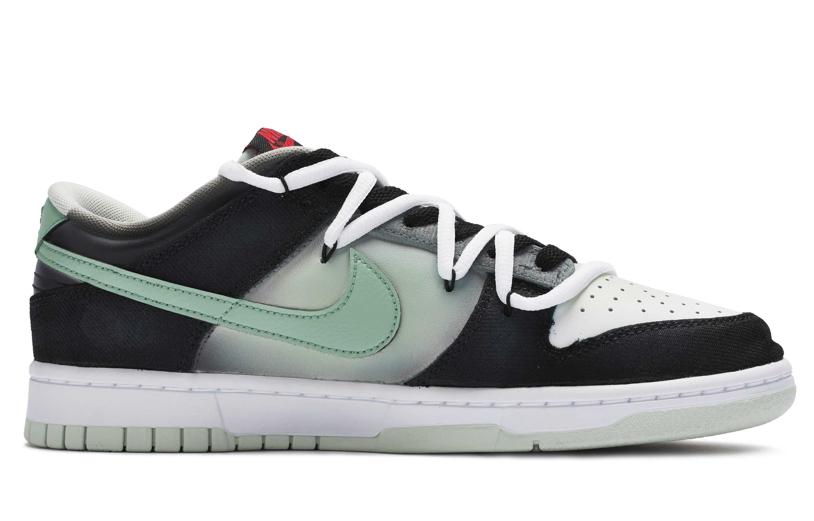 Order 나이키 덩크 로우 '레블 불안 블랙-그린' (커스텀) DV0827-100-479242