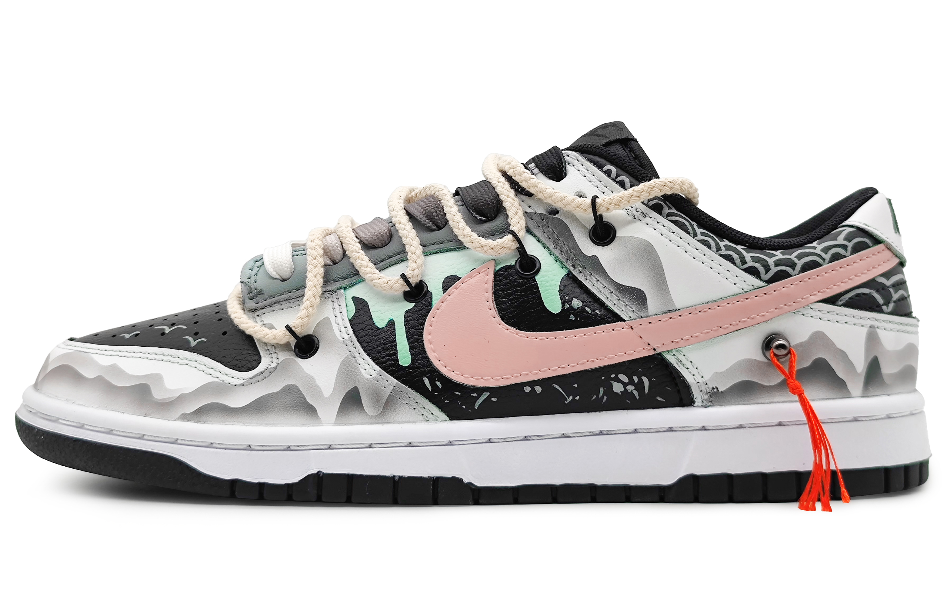 Buy 【カスタムシューズ】ナイキ ダンク ロー「レッドブラックドラゴンスケール」 DV0831-002(Team16-男款龙游万川红)