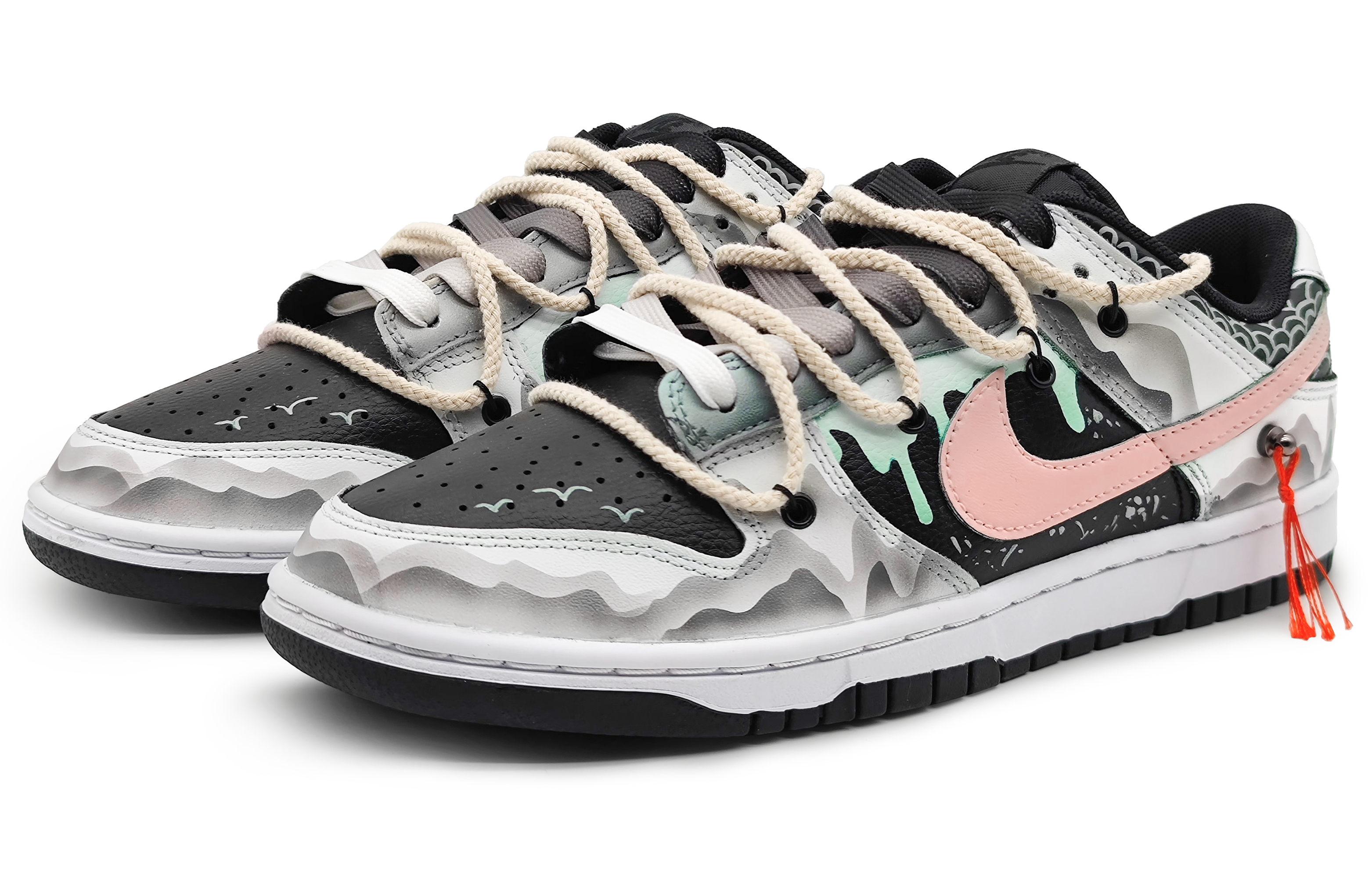 Lookbook 【カスタムシューズ】ナイキ ダンク ロー「レッドブラックドラゴンスケール」 DV0831-002(Team16-男款龙游万川红)