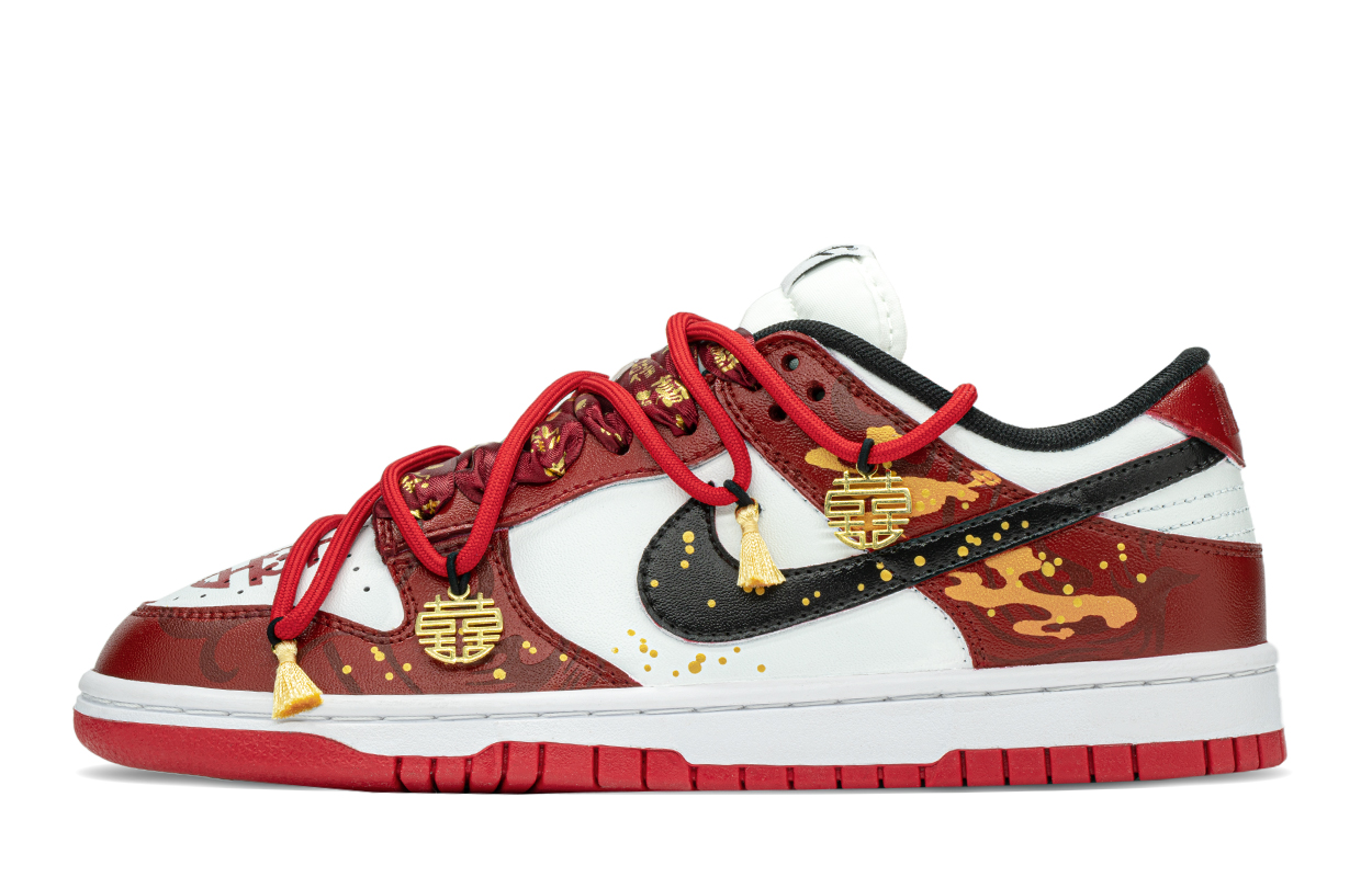 Order Sepatu Kustom - Nike Dunk Low 'Merah Hitam Wedding' FD9762-061(TeamA-欢囍)