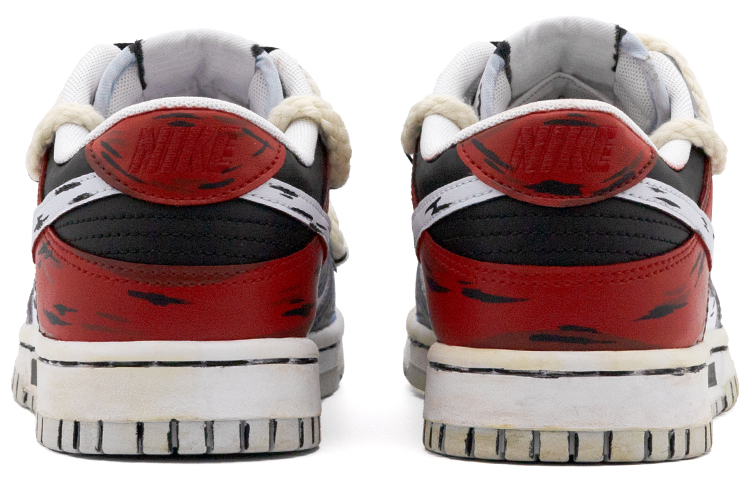 Shop [定制鞋款] Nike Dunk Low '红蓝灰补丁' DV0831-101(Team肆-男款二次元撞色手绘A)