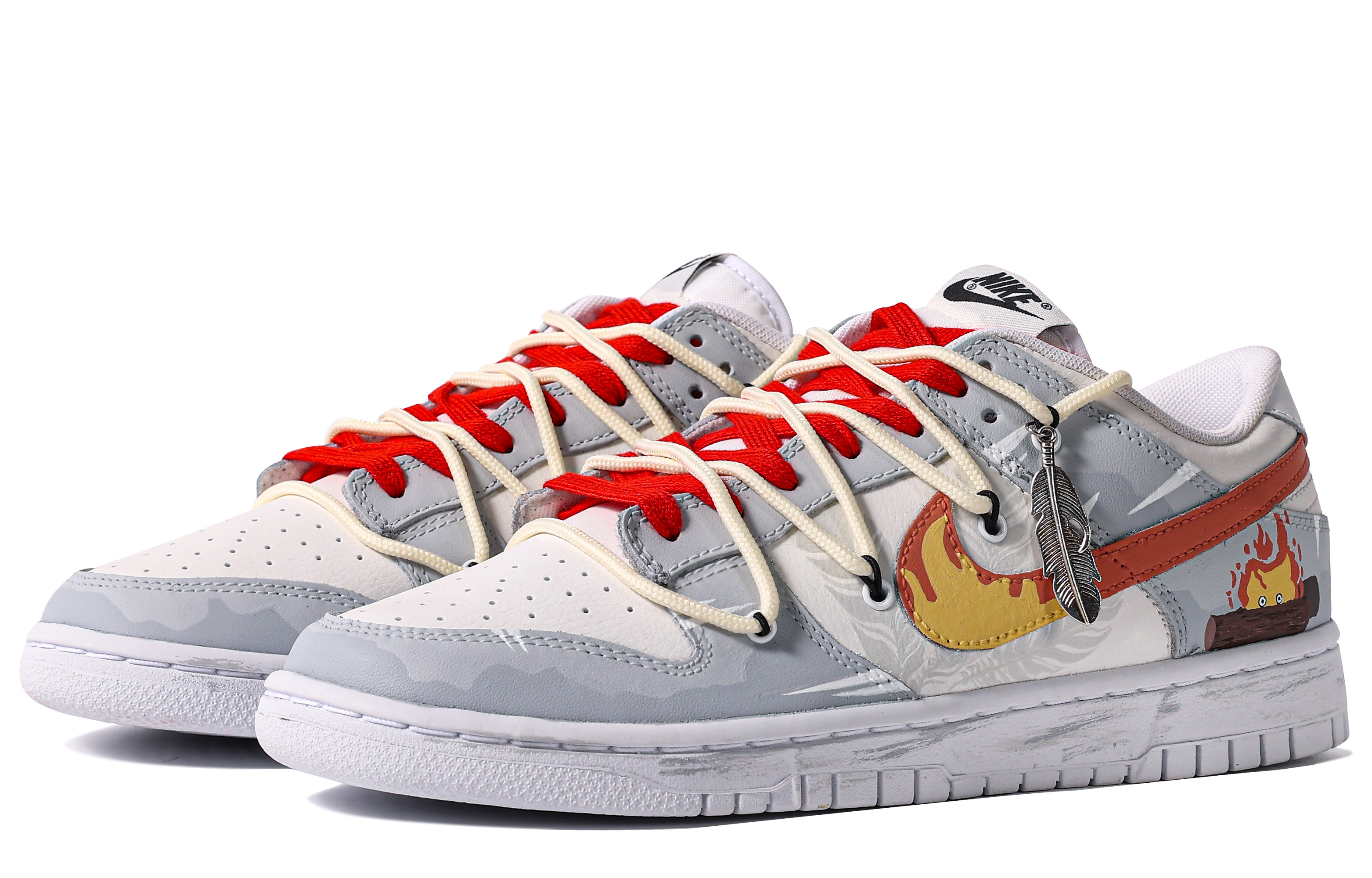 Lookbook 나이키 덩크 로우 레드/그레이/화이트 커스텀 (레오나르도) DH9765-100(TeamM-女款灼火为心S-BOX)