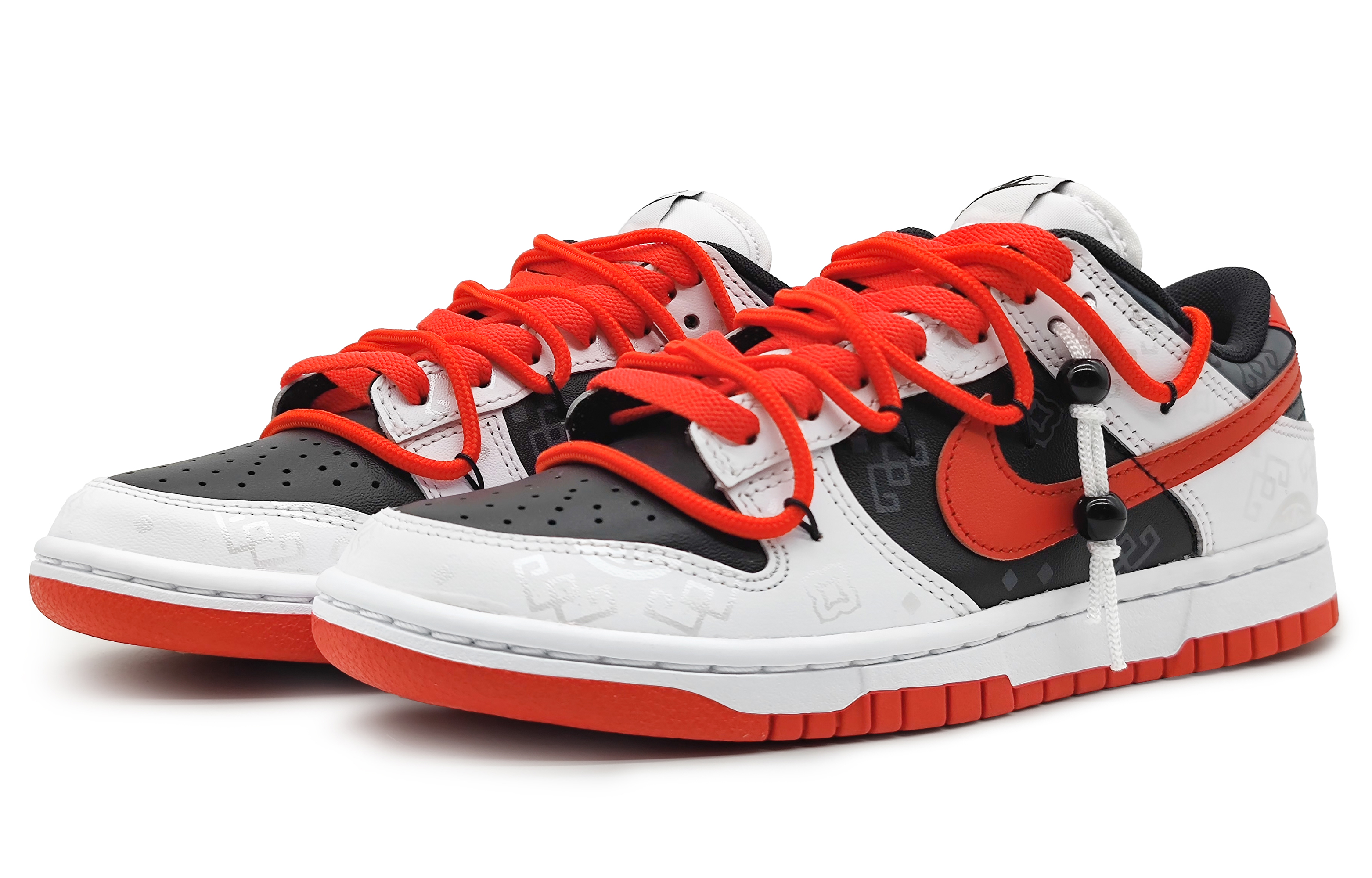 Lookbook ナイキ ダンク ロー『レッドシルク クラシック』カスタムシューズ FD9762-061(Team16-男女同款红丝绸解构)