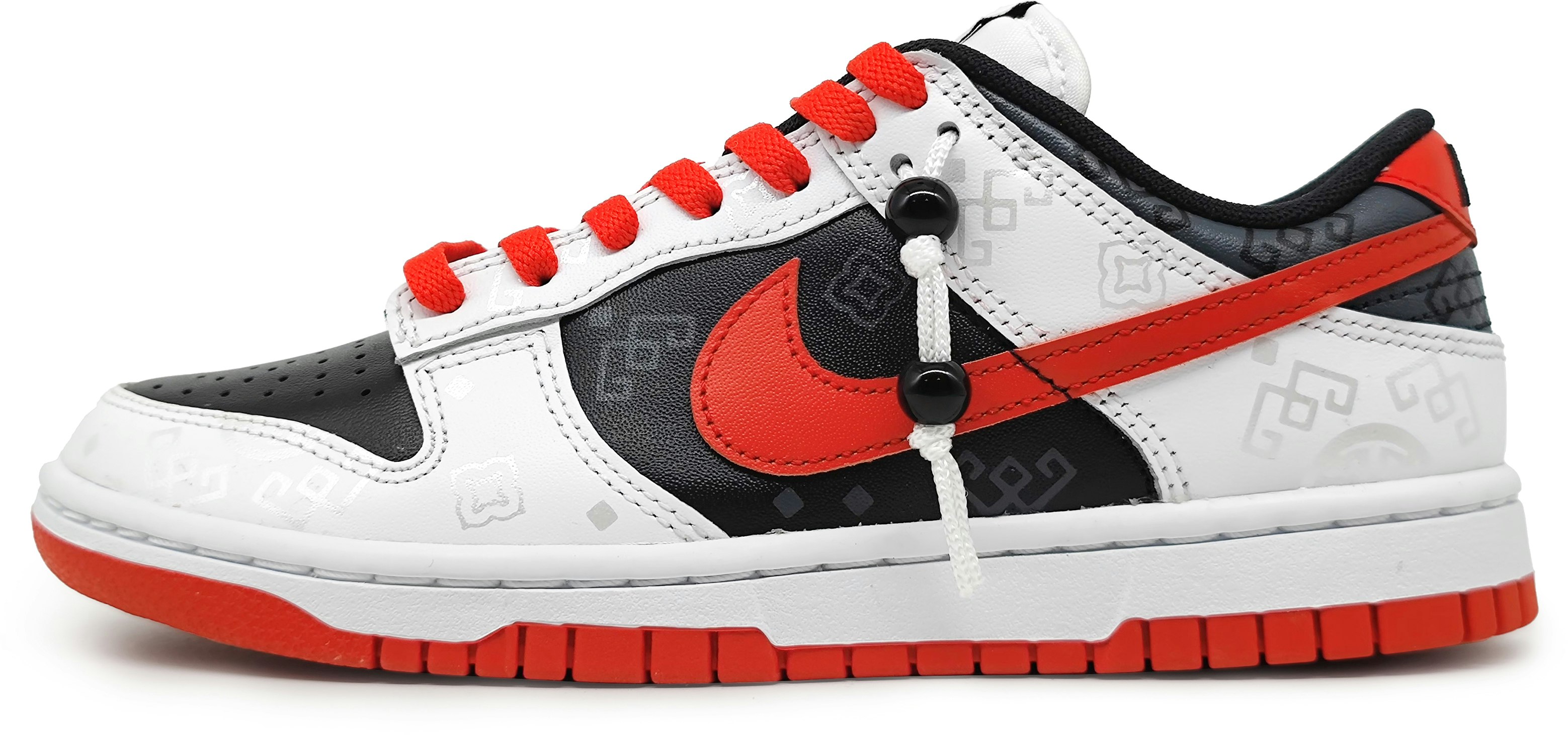 custom-shoes-nike-dunk-low-red-silk-creative-laces-silver-pattern