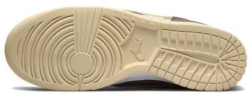 나이키 덩크 로우 '르네상스 괴물 자수' (Nike Dunk Low 'Renaissance 괴물 자수') DH7450-100(TeamB-男款油画风摩卡) Details for 나이키 덩크 로우 '르네상스 괴물 자수' (Nike Dunk Low 'Renaissance 괴물 자수') DH7450-100(TeamB-男款油画风摩卡)