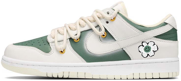 custom-shoes-nike-dunk-low-retro-floral-deconstructed