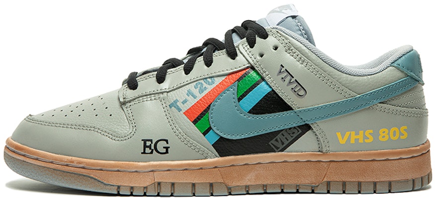 【客製化球鞋】Nike Dunk Low 野鶴製造 耐磨板鞋 復古未來系列 條紋風 耐磨 低筒 板鞋 男款 青灰 特別禮盒版 Buy 【客製化球鞋】Nike Dunk Low 野鶴製造 耐磨板鞋 復古未來系列 條紋風 耐磨 低筒 板鞋 男款 青灰 特別禮盒版