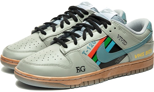 【客製化球鞋】Nike Dunk Low 野鶴製造 耐磨板鞋 復古未來系列 條紋風 耐磨 低筒 板鞋 男款 青灰 特別禮盒版 Lookbook 【客製化球鞋】Nike Dunk Low 野鶴製造 耐磨板鞋 復古未來系列 條紋風 耐磨 低筒 板鞋 男款 青灰 特別禮盒版