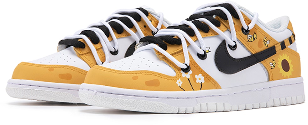 나이키 덩크 로우 '레트로 걸 카모 비 해바라기 커스텀' (화이트 옐로우) DH9765-100(TeamB-女款复古女孩蜜蜂白黄) Lookbook 나이키 덩크 로우 '레트로 걸 카모 비 해바라기 커스텀' (화이트 옐로우) DH9765-100(TeamB-女款复古女孩蜜蜂白黄)