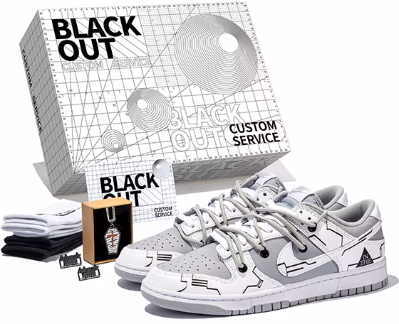 custom-shoes-nike-dunk-low-retro-street-theme-deconstructed-white-grey