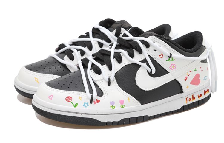 Shop 나이키 덩크 로우 '역판다 그래피티' (커스텀) CW1590-100(Team拾玖-坠入爱河S-BOX)