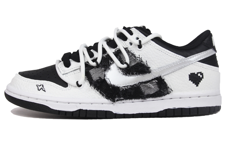 Buy Nike Dunk Low Personalizadas "Damero Pixel Corazón" DH9765-002(TeamJ-黑白棋盘格贴布女款)