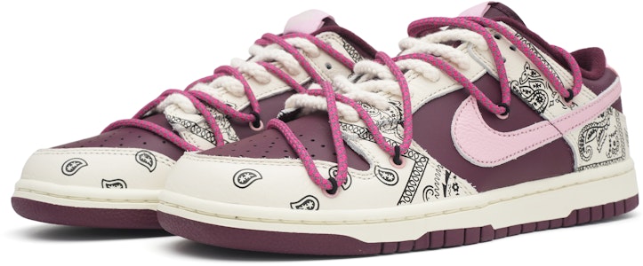 나이키 덩크 로우 '로맨틱 캐슈 블라썸' (커스텀) DR9705-100(Team35-腰果花) Lookbook 나이키 덩크 로우 '로맨틱 캐슈 블라썸' (커스텀) DR9705-100(Team35-腰果花)