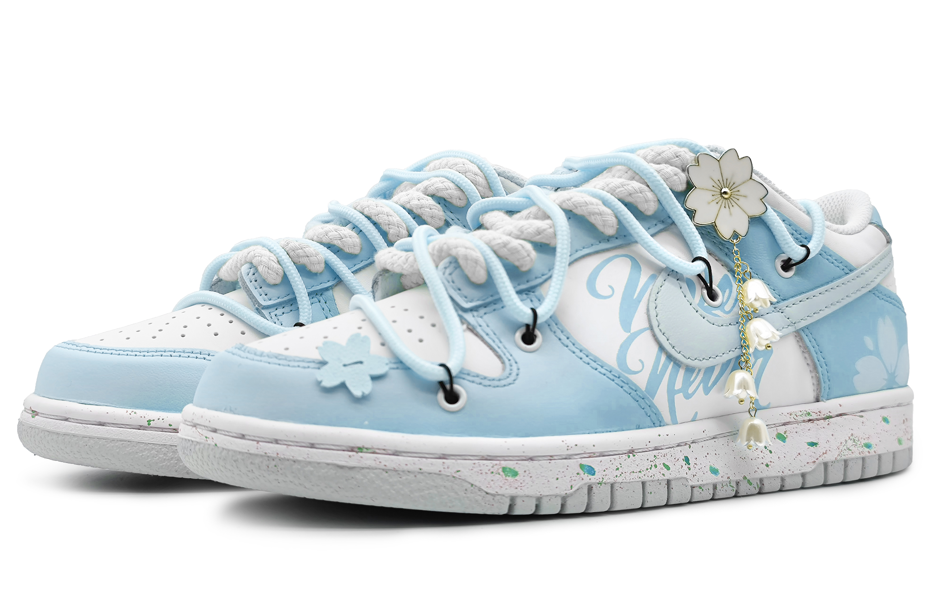 Lookbook [Zapatos Personalizados] Nike Dunk Low 'Sakura Splash' DV0831-101(Team16-男款樱粉甘露星蓝解构)