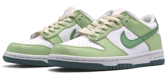 ナイキ ダンク Low "シーソルトミルクグリーン" (カスタム) FD9911-101(Team17-海盐奶绿) Lookbook ナイキ ダンク Low "シーソルトミルクグリーン" (カスタム) FD9911-101(Team17-海盐奶绿)