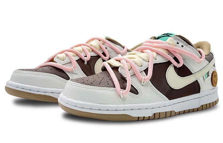 Lookbook [Kasut Custom] Nike Dunk Low 'Smiley Facet High Street Coklat' DX6063-131(TeamK-守护笑脸)