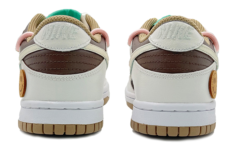 Shop [Kasut Custom] Nike Dunk Low 'Smiley Facet High Street Coklat' DX6063-131(TeamK-守护笑脸)