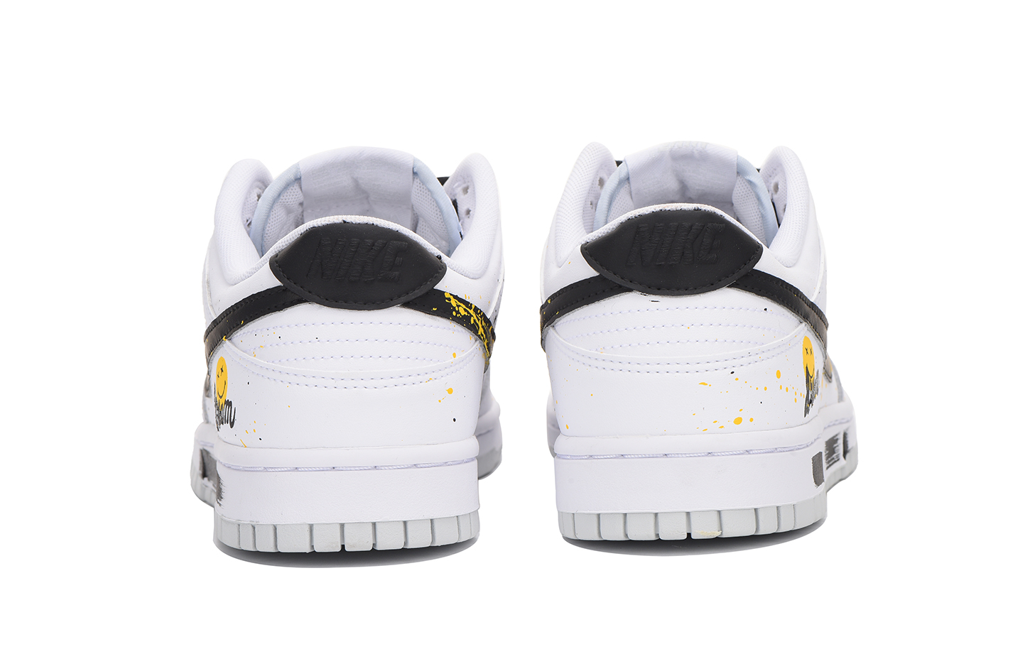 Shop 【訂製球鞋】 Nike Dunk Low 禮盒 笑臉 潑墨 高街 低筒 板鞋 GS 黑白