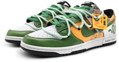 【定制球鞋】Nike Dunk Low 貪吃蛇 遊戲主題 個性標牌 可拆卸設計 塗鴉解構 低幫 板鞋 GS 白綠 Lookbook 【定制球鞋】Nike Dunk Low 貪吃蛇 遊戲主題 個性標牌 可拆卸設計 塗鴉解構 低幫 板鞋 GS 白綠