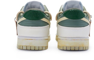 【定制球鞋】Nike Dunk Low 811製造 豆乳抹茶 清爽簡約 夏日飲品 手繪噴繪 防滑耐磨 低幫 白綠色 GS Purchase 【定制球鞋】Nike Dunk Low 811製造 豆乳抹茶 清爽簡約 夏日飲品 手繪噴繪 防滑耐磨 低幫 白綠色 GS