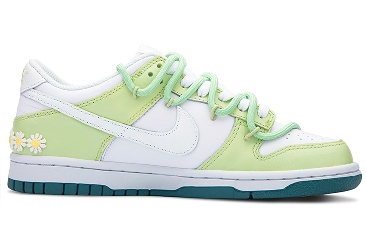 Order 【カスタムシューズ】ナイキ ダンク ロー 'スプリングデイジー 白-緑' FD9911-101(TeamF-春日小雏菊)