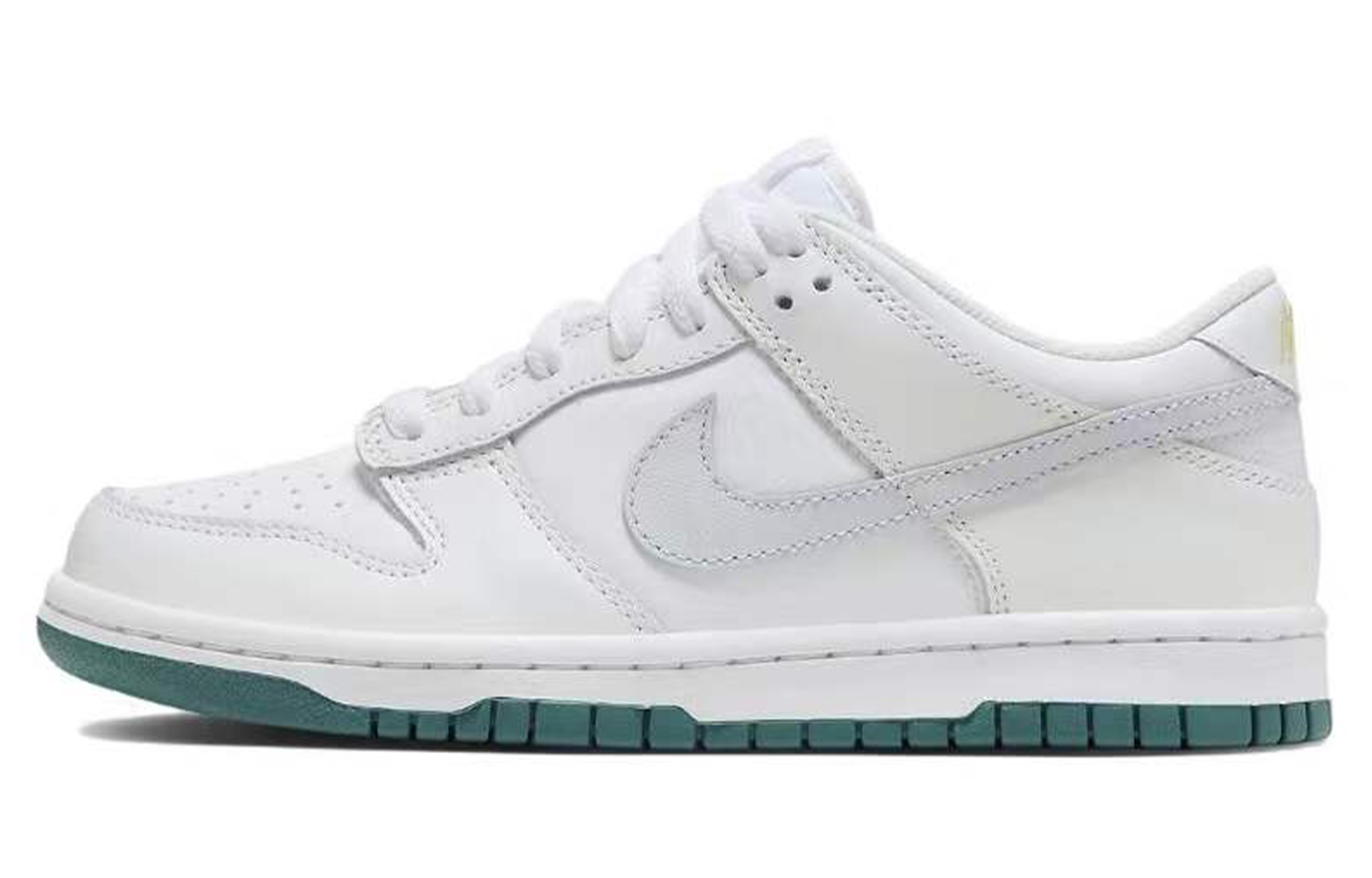 Details for 【定製球鞋】 Nike Dunk Low 春夏踏青 岚烟歲月 減震防滑耐磨 低帮 板鞋 GS 白綠