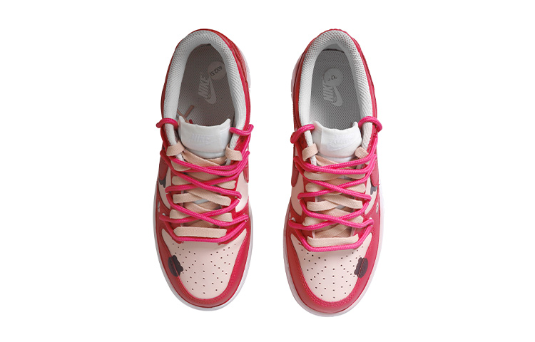 Shop [Sepatu Custom] Nike Dunk Low 'Strawberry Bear' DH9765-100(Team拾玖-可爱熊女S-BOX)