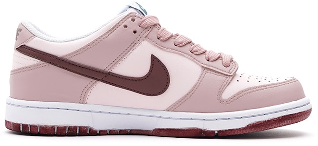 【訂製球鞋】 Nike Dunk Low 氣泡水母 草莓擁抱豬 可愛甜美 少女感 低筒 板鞋 GS 草莓粉 Shop 【訂製球鞋】 Nike Dunk Low 氣泡水母 草莓擁抱豬 可愛甜美 少女感 低筒 板鞋 GS 草莓粉