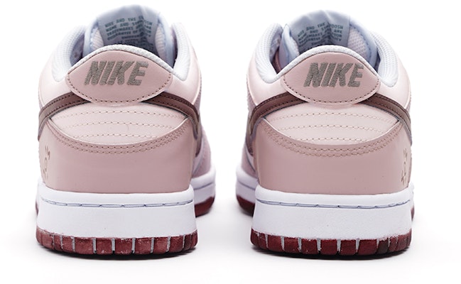 나이키 덩크 로우 '딸기 풍선껌' (커스텀) FD1232-002(Team15-草莓抱抱猪) 1